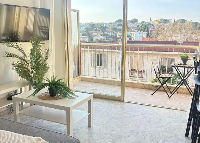 Lejlighed Bel Renove Avec Balcon Centre